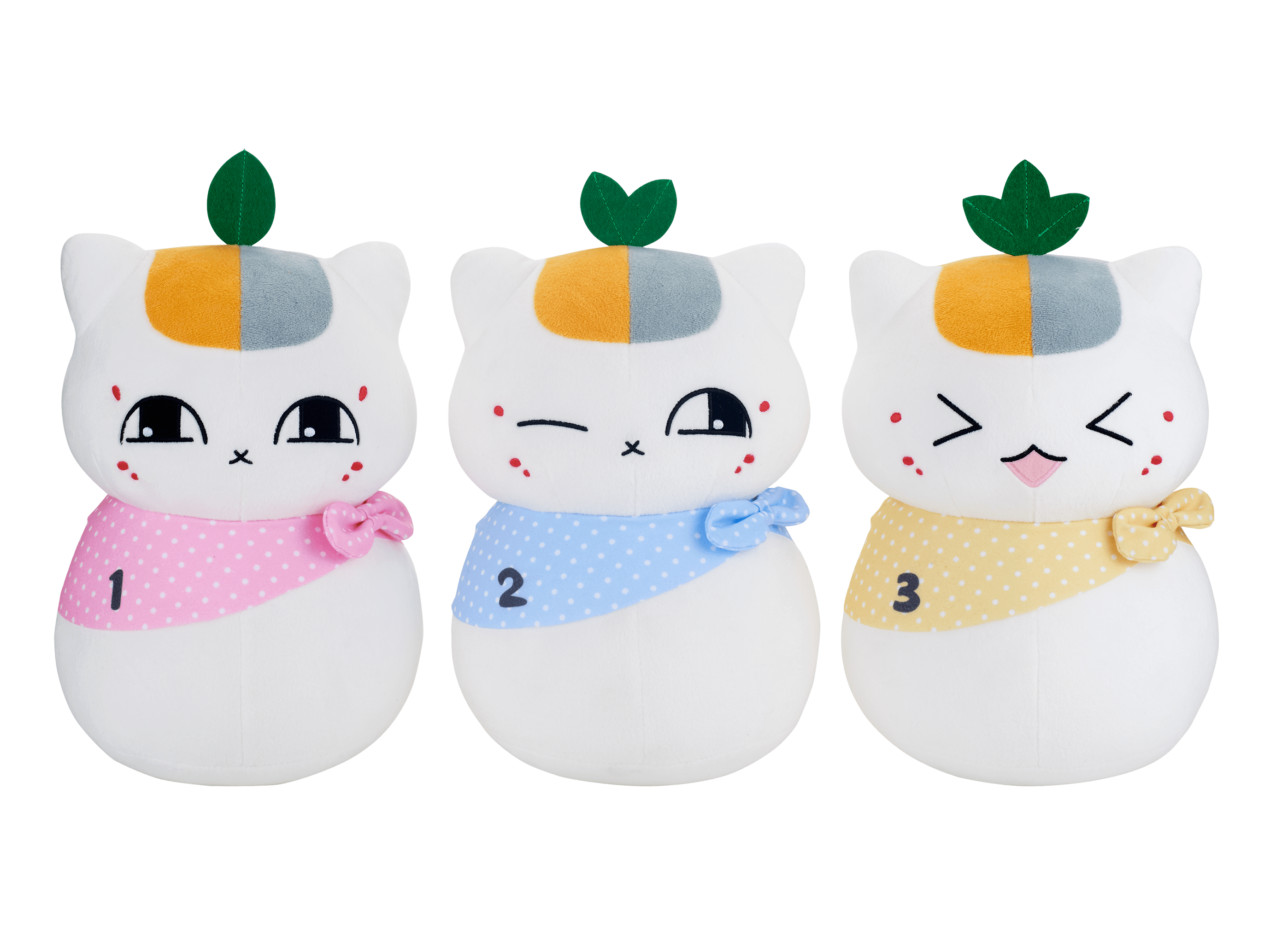 数2 夏目友人帳 でっかいお座りぬいぐるみ トリプルニャンコ先生 全３種 新品タグ付き プライズにスカーフを身に着けたトリプルニャンコ先生が登場！｜グッズ